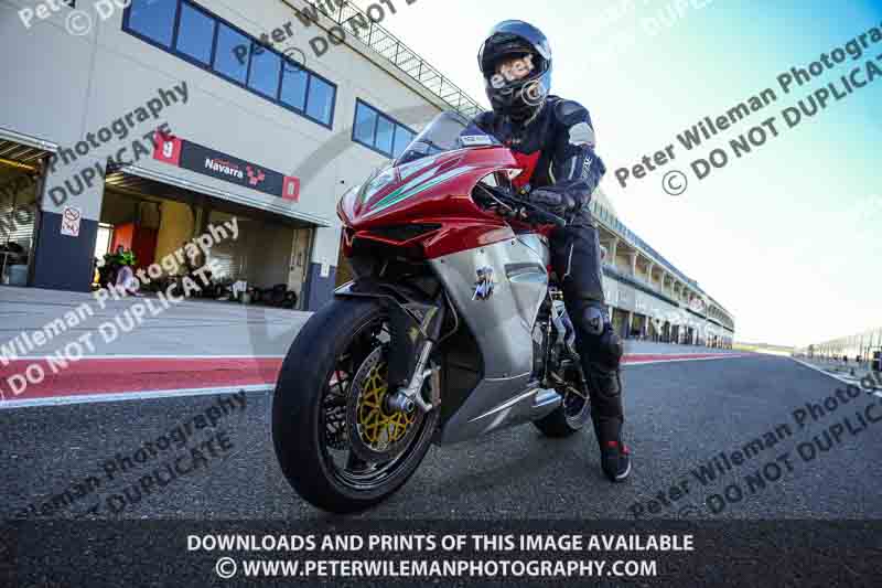 cadwell no limits trackday;cadwell park;cadwell park photographs;cadwell trackday photographs;enduro digital images;event digital images;eventdigitalimages;navarra;no limits trackdays;peter wileman photography;racing digital images;trackday digital images;trackday photos